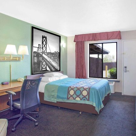 Super 8 By Wyndham Barstow Hotell Exteriör bild