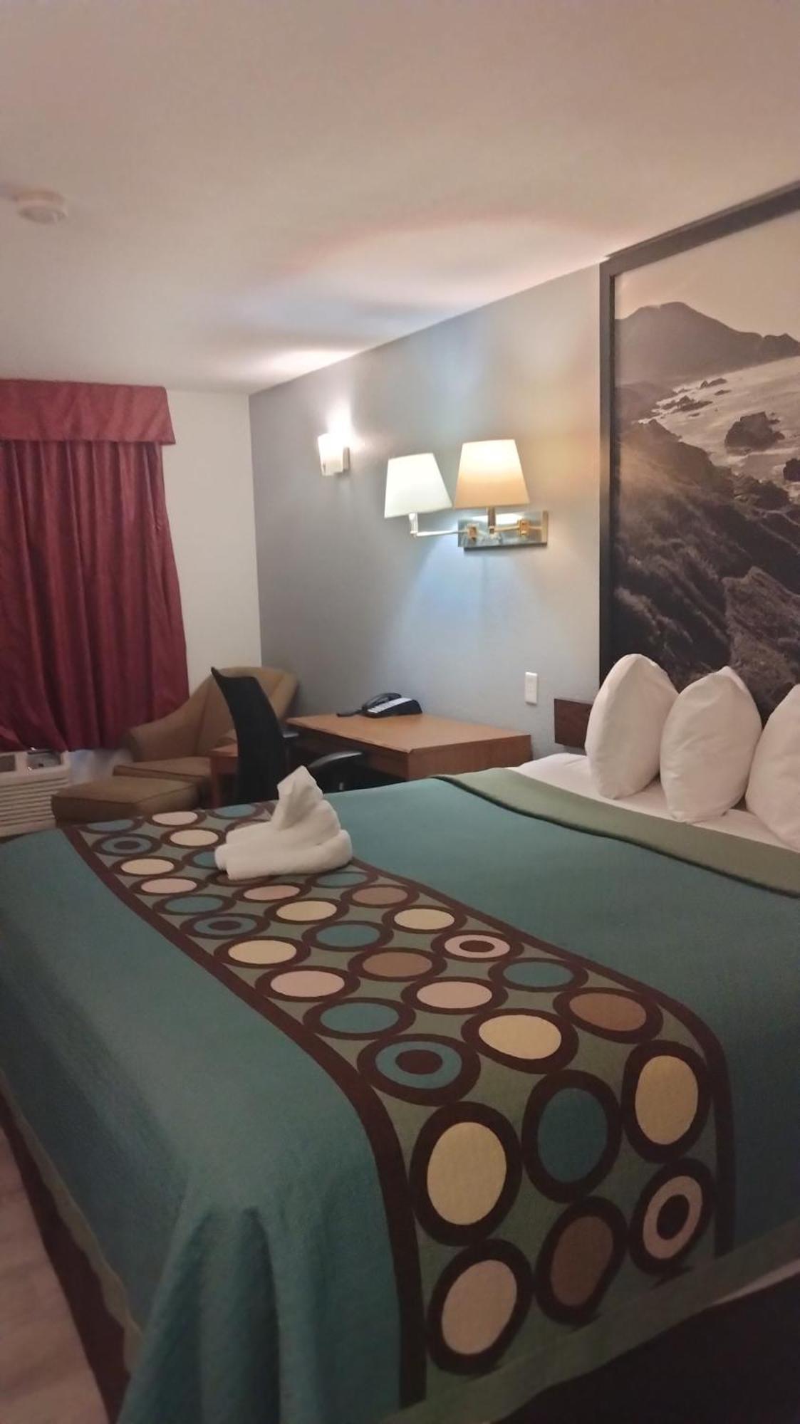 Super 8 By Wyndham Barstow Hotell Exteriör bild