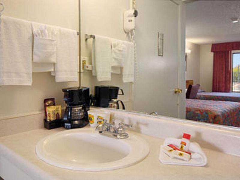 Super 8 By Wyndham Barstow Hotell Rum bild